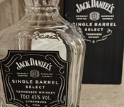 Nr 34 Karafka opakowanie po singel barrel