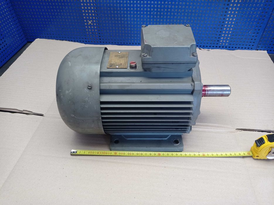 Silnik Elektryczny 3kW 1400 /min motor indukcyjny 400V