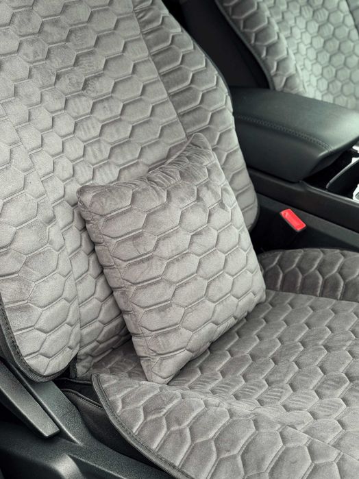 Накидки на сидения в машину, чохли екошкіра комплект, чорні/світлі