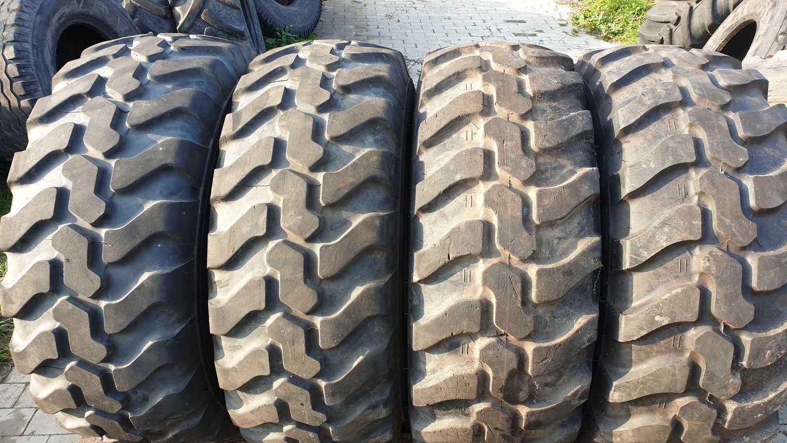 405/70r20 16.0/70r20 16/70-20, 400/70R20 90% Mitas / Dunlop