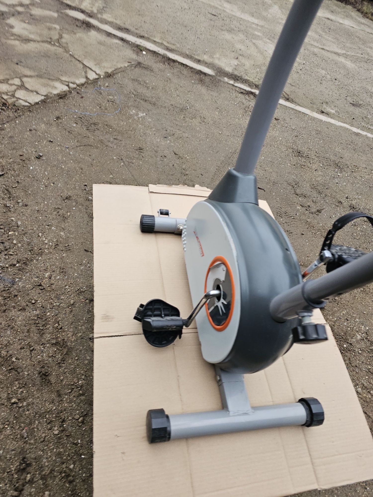 Rower  Stacjonarny treningowy   HOP-SPORT