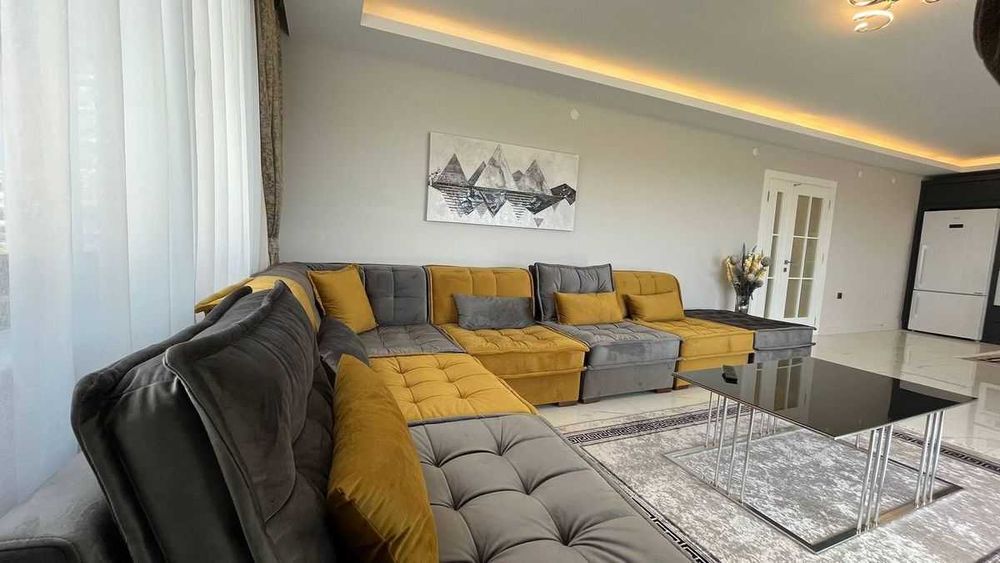 Просторная квартира 134м2 жилой комплекс 100м до моря Махмутлар Турция