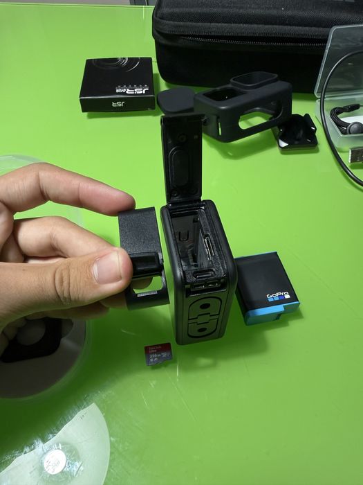 Gopro Hero10 black (com cartão, +acessorios)