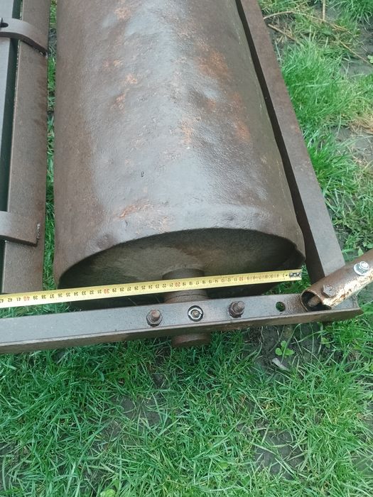 Каток металевий.