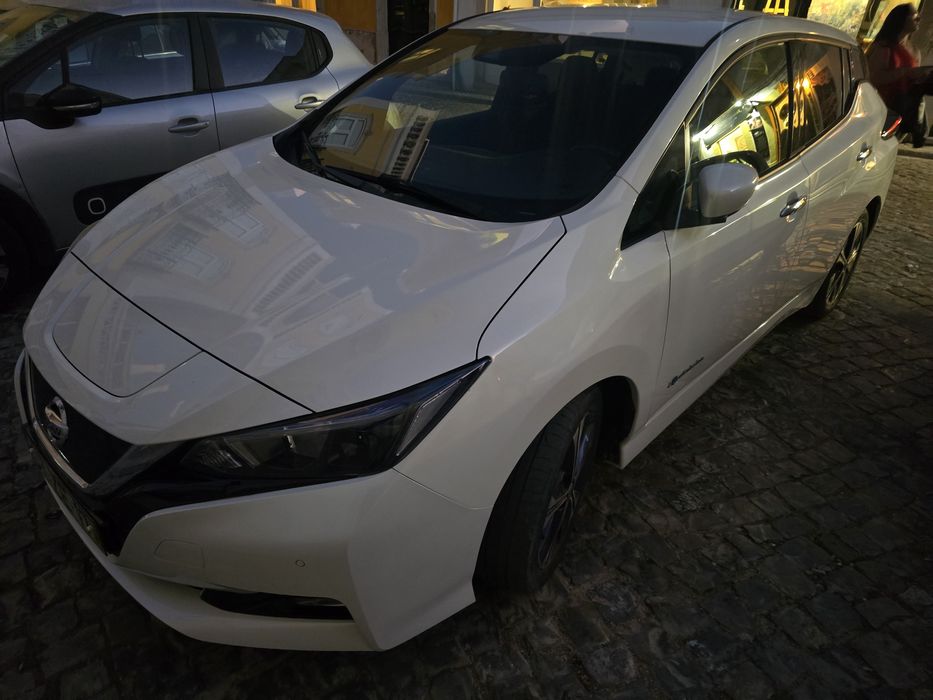 NISSAM LEAF  eletrico