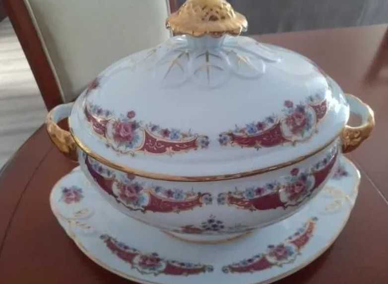 Terrina Em Porcelana