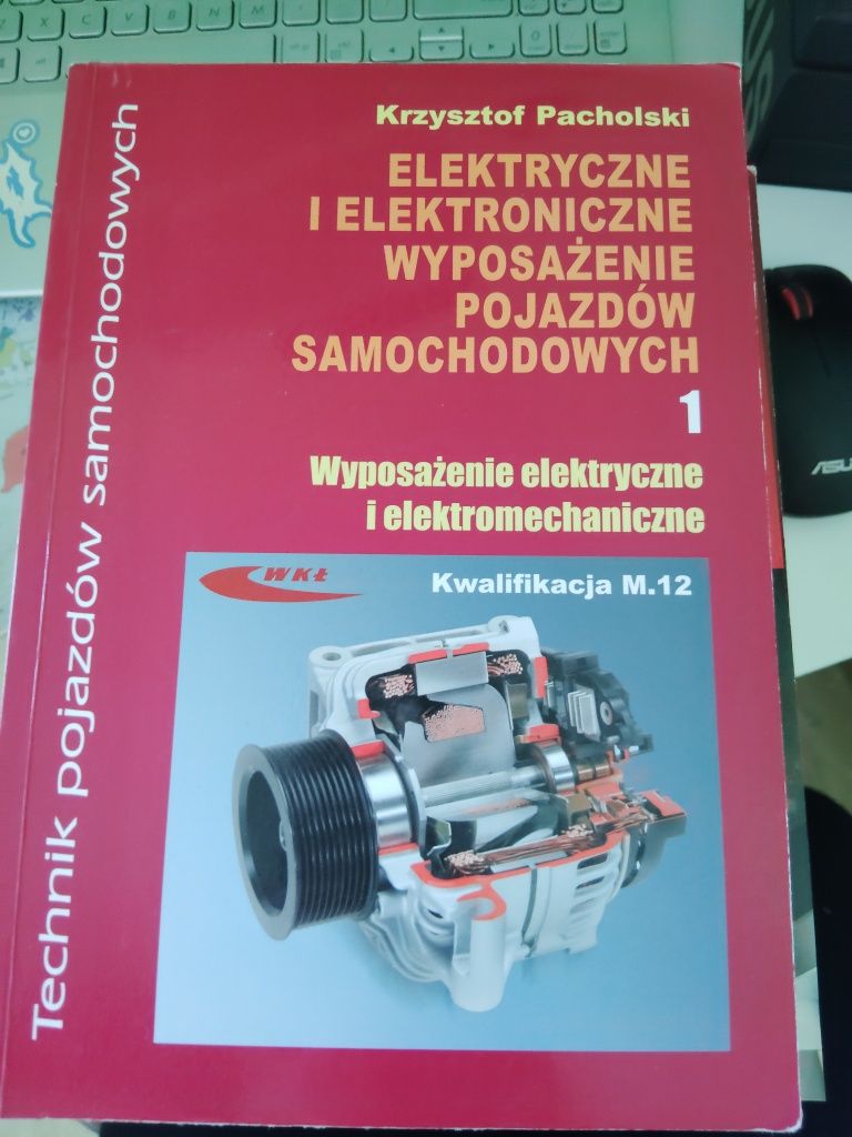 Podręcznik cz. 1  Elektryczne i elektroniczne wyposażenie poj. sam
