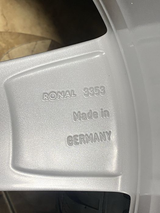 Диски R19 , 5/112 , ET28 , E-8.0J*19H2 , 4MO 601 025 F