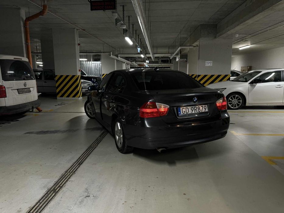 BMW Seria 3 E90 2.0d M47 – zadbane, bogate wyposażenie