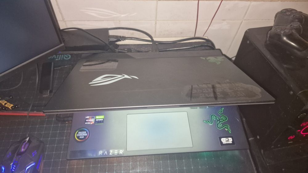 Asus rogue strix g15