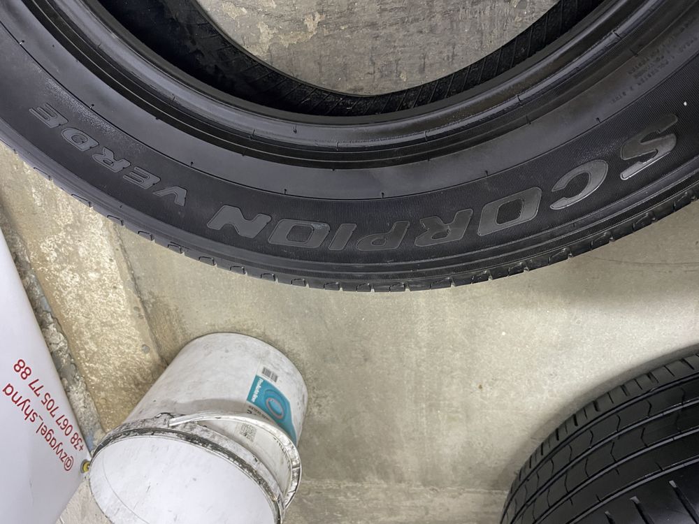 Шини 215/65/17 Pirelli