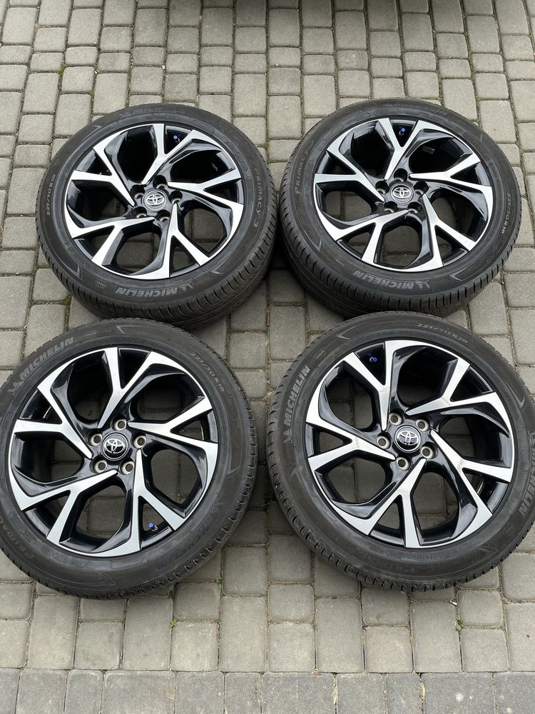 Alufelgi 5x114,3 18 cali Toyota C-HR Corolla Cross opony 225/50/18