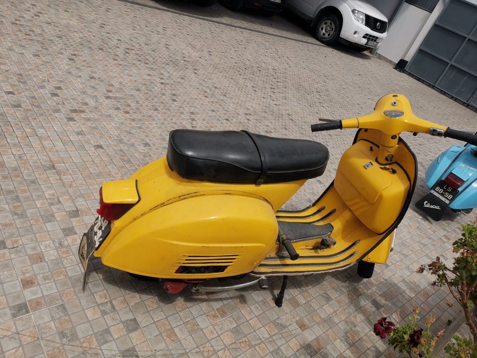 Vespas rallyl e sprint 5 mil euros cada uma