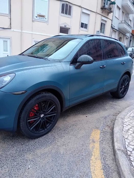 Porsche Cayenne 2011
