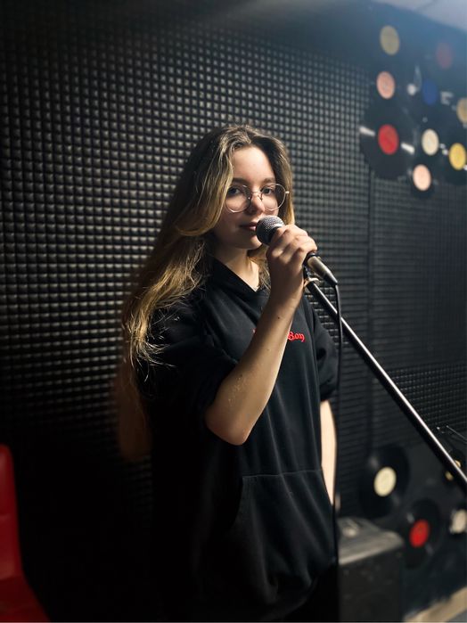 Уроки гитары вокала барабанов фортепиано. Посёлок Котовского