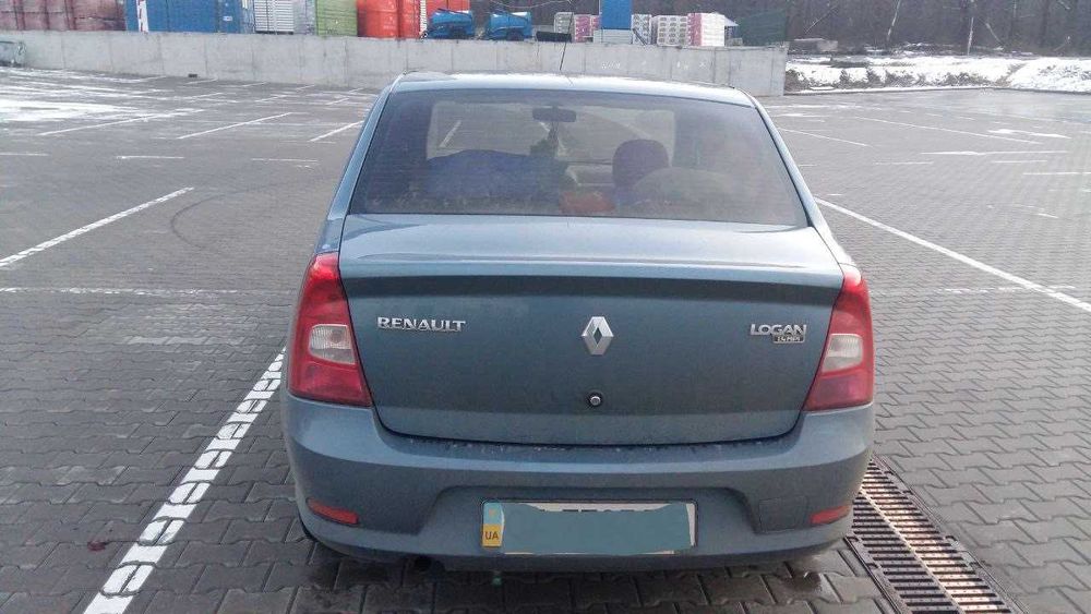 рено логан один власник