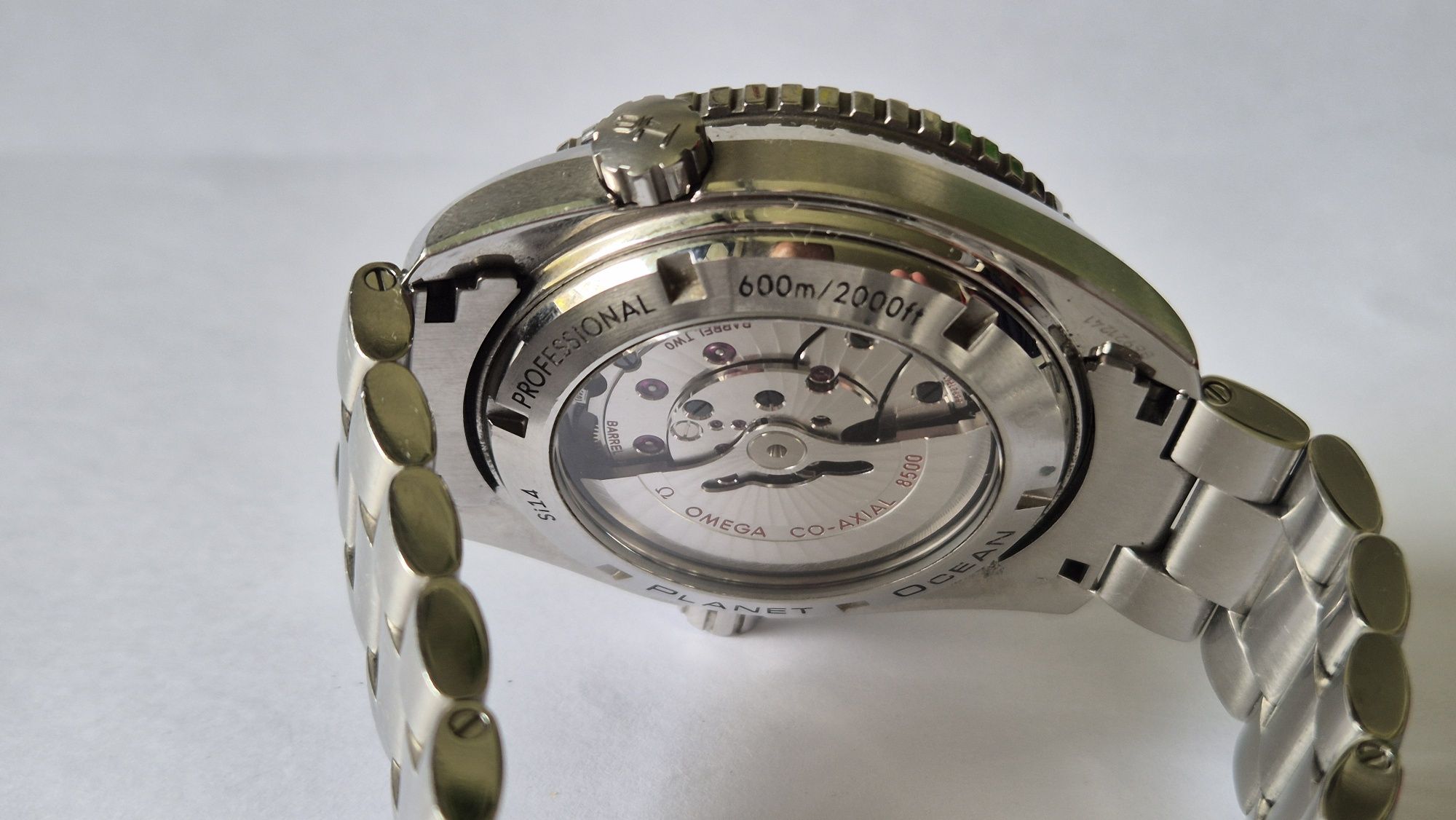 Omega Seamaster planet Ocean 600M