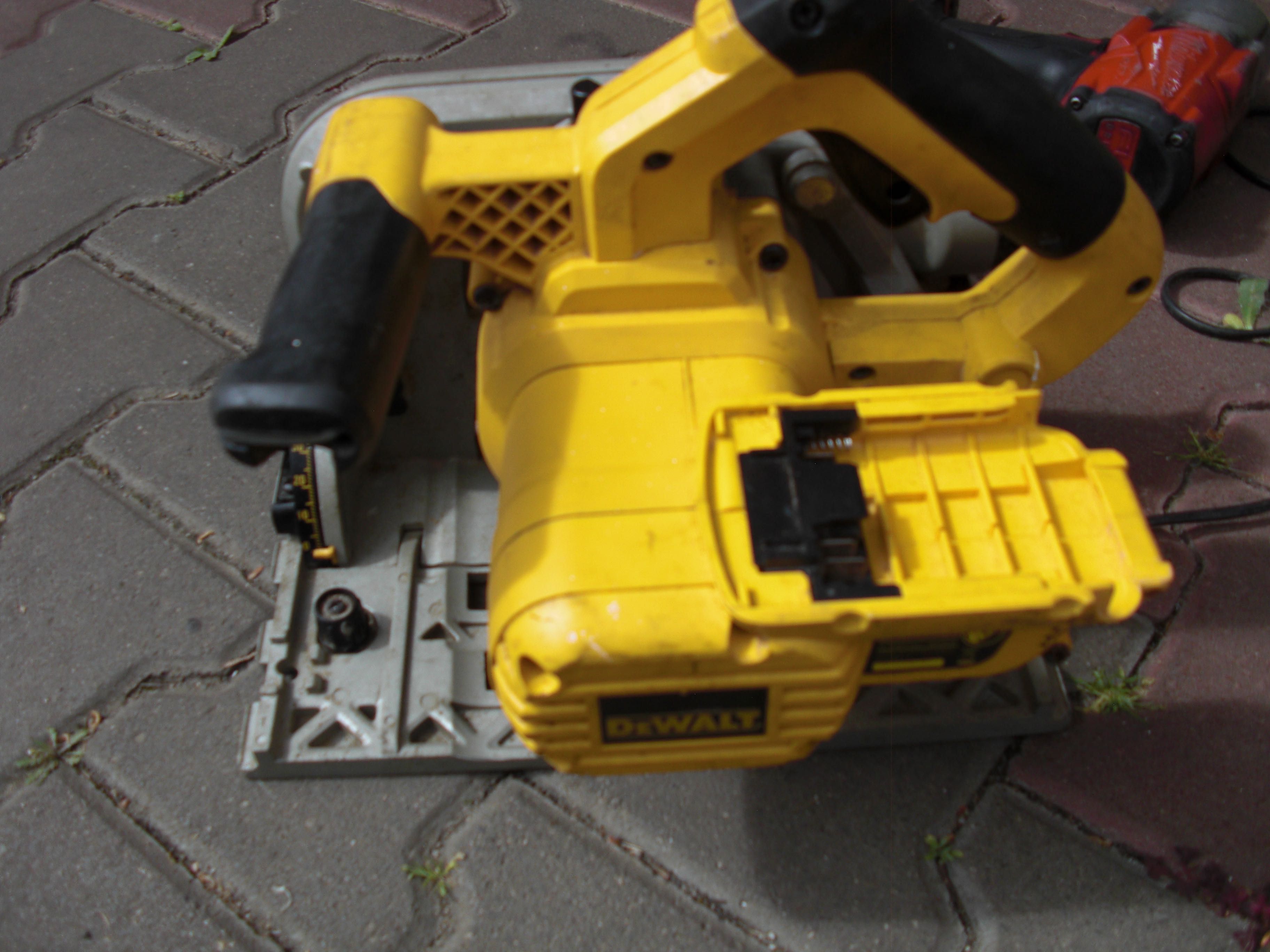 ,Dewalt DC351 zagłębiarka Flexvolt 54v