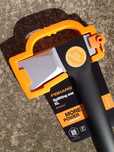 Siekiera Fiskars X25