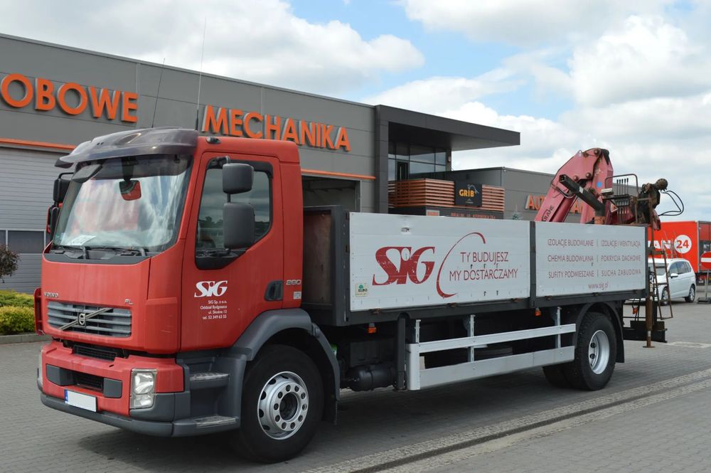 Volvo FL 18.280 SKRZYNIA+HDS SALON PL  nr.219 Wł Blokada Mostu Widły do Palet Rotator "22.5 5300 kg HDS