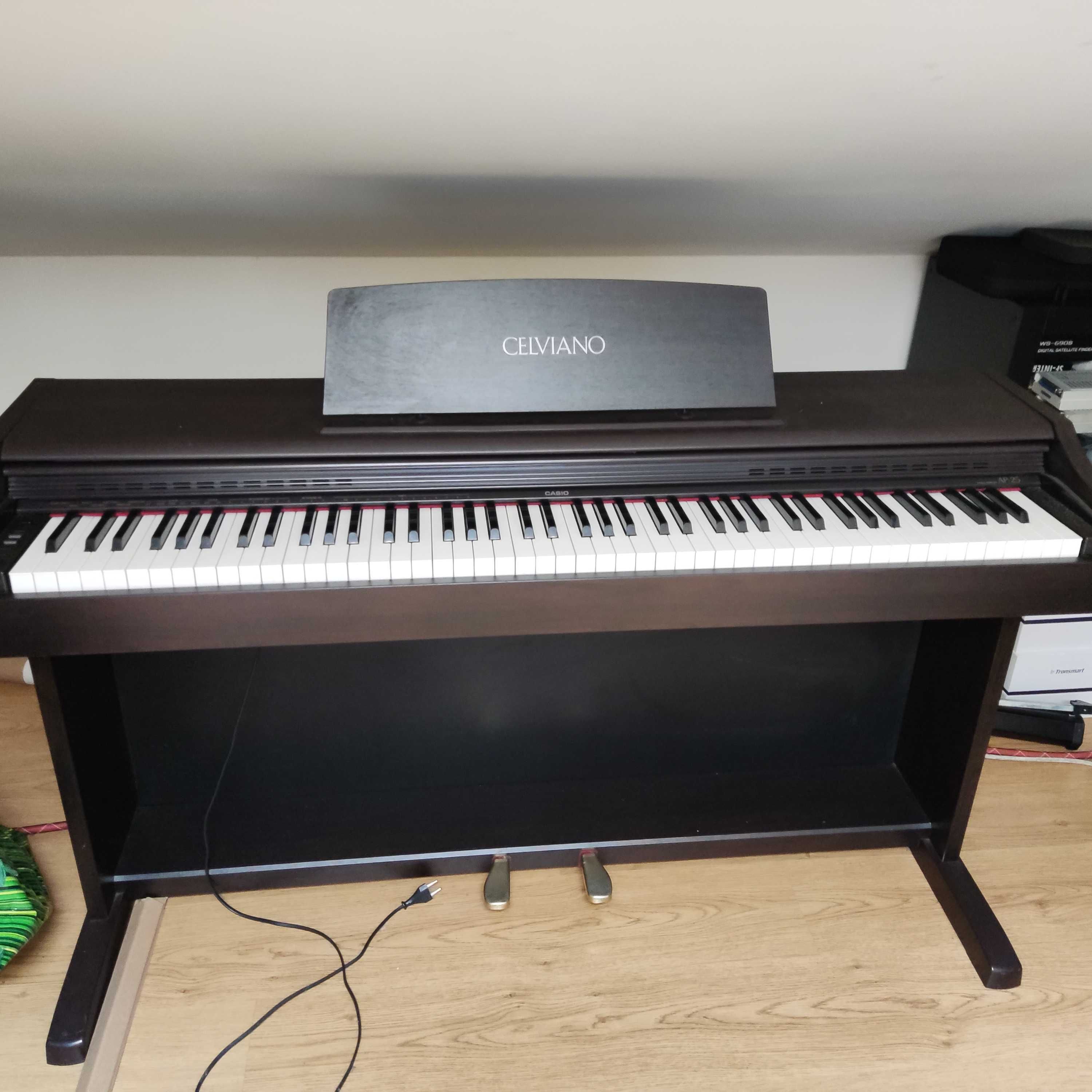 Piano electronico