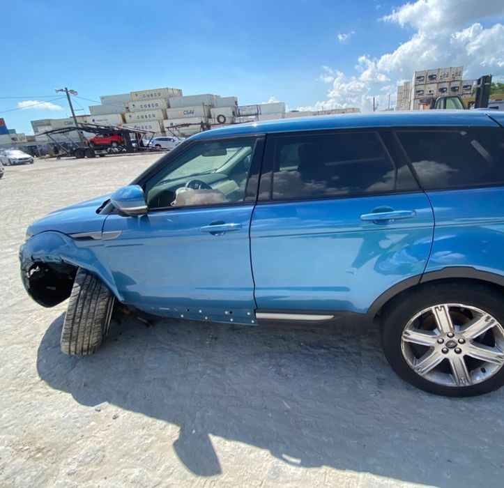 Продам Land rover Evoque 2013 (возможна рассрочка) панорамная крыша