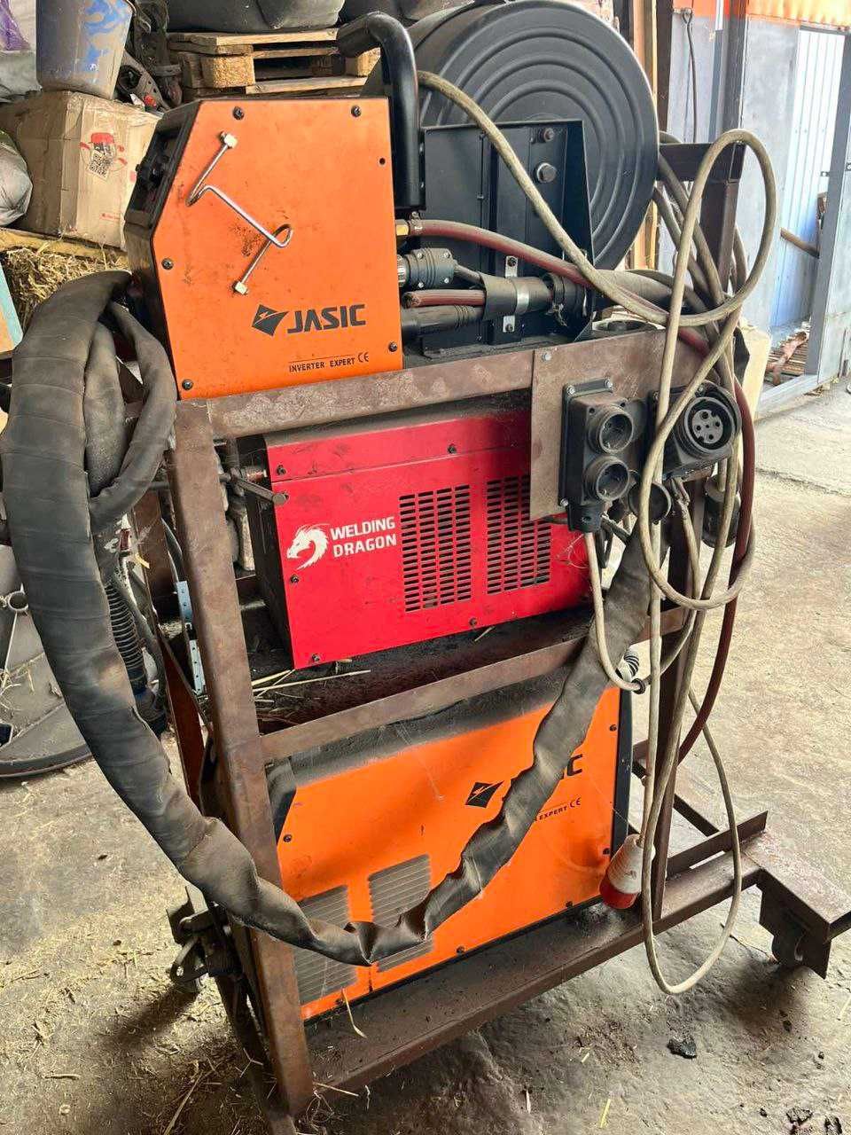 Мобильний сварочний  пост Jasic HIG-400