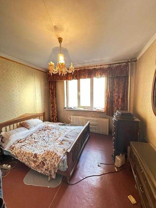 Продам 4-х комнатную центр Клочковская г. Харьков