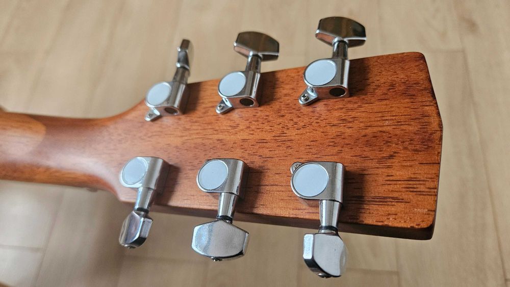 Електроакустична гітара CORT SFX-DAO Natural + чохол і каподастр