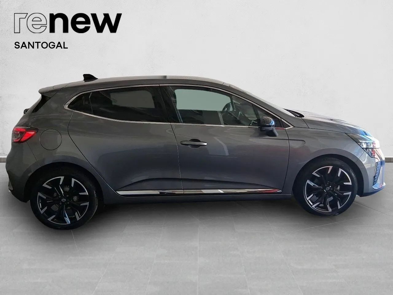Renault Clio 1.0 TCe Techno Bi-Fuel