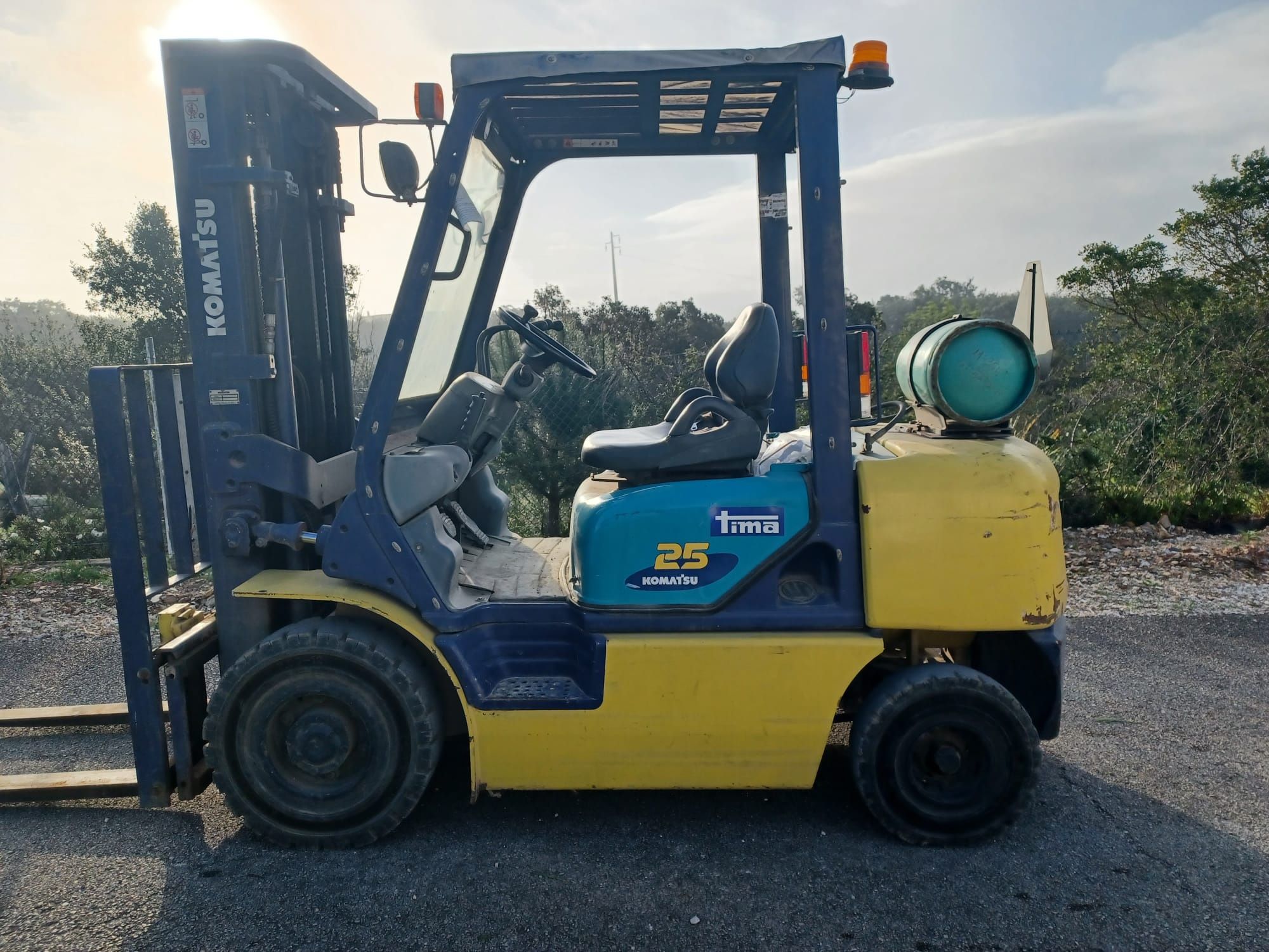 Empilhador Komatsu