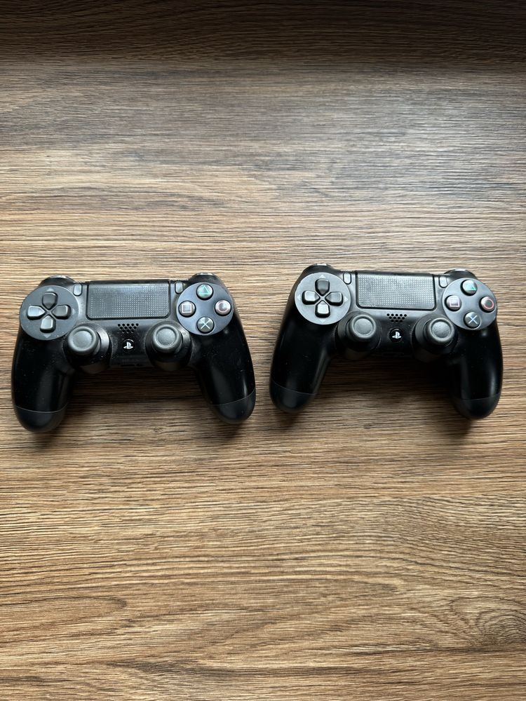 Ps 4 pro в отличном состоянии