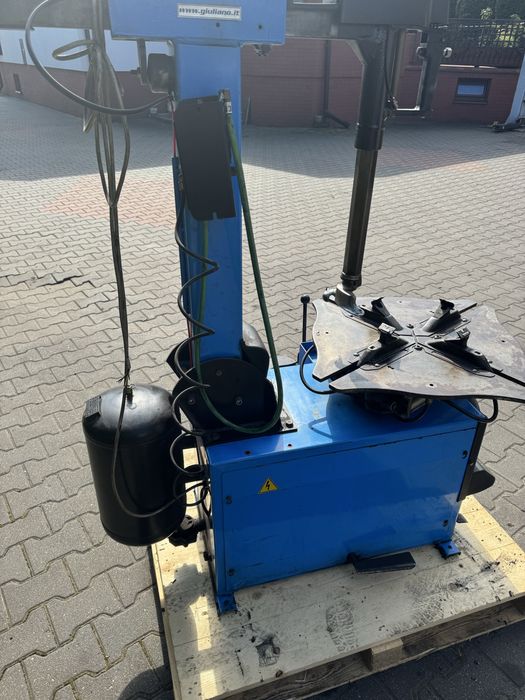 Montażownica do opon Guliano S225 GT