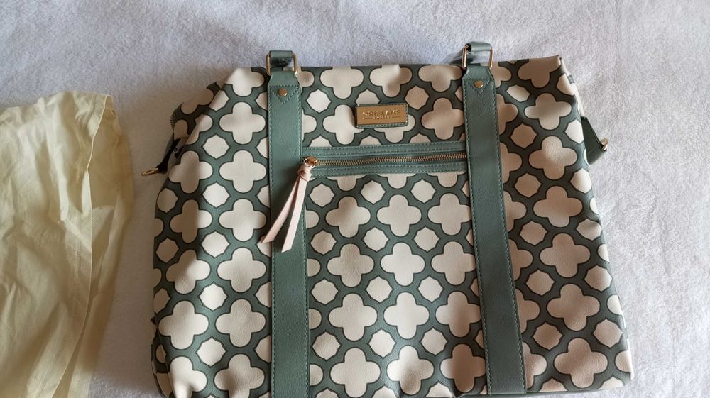 Mala de viagem Oriflame