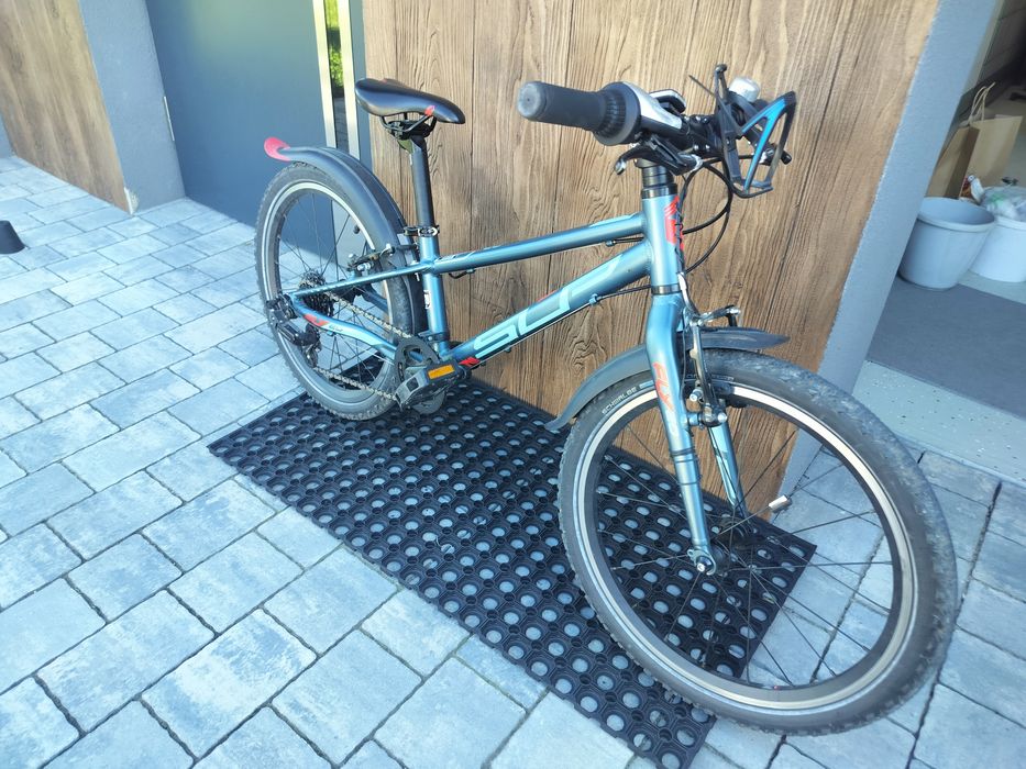 Superior Fly 20 lekki