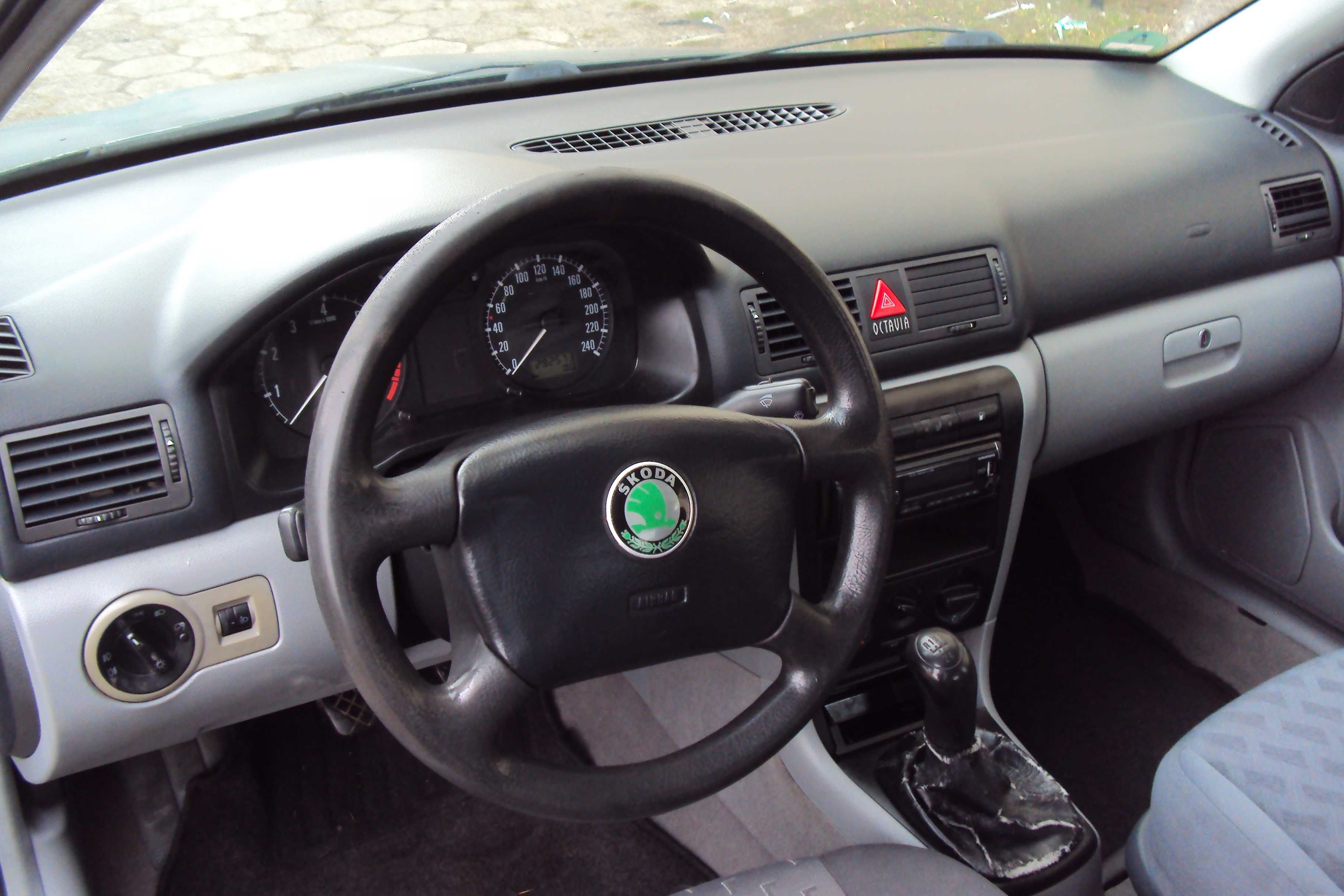 OKAZJA !! Skoda Octavia 2000r. 1.6 MPI KLIMA, Zarejestrowana, DO JAZDY