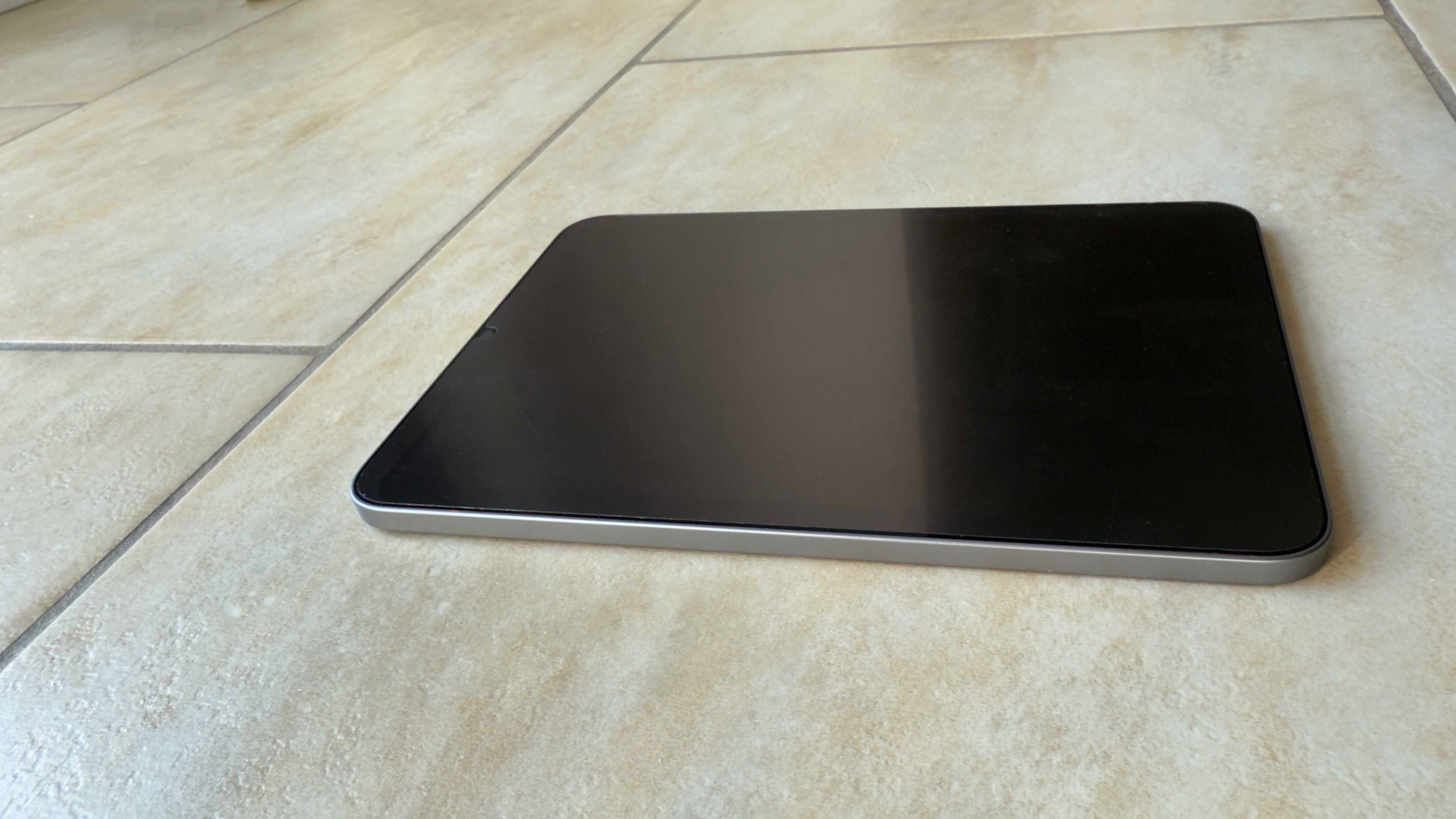 iPad mini 7 generacji A17 Pro - WiFi Space Gray na gwarancji