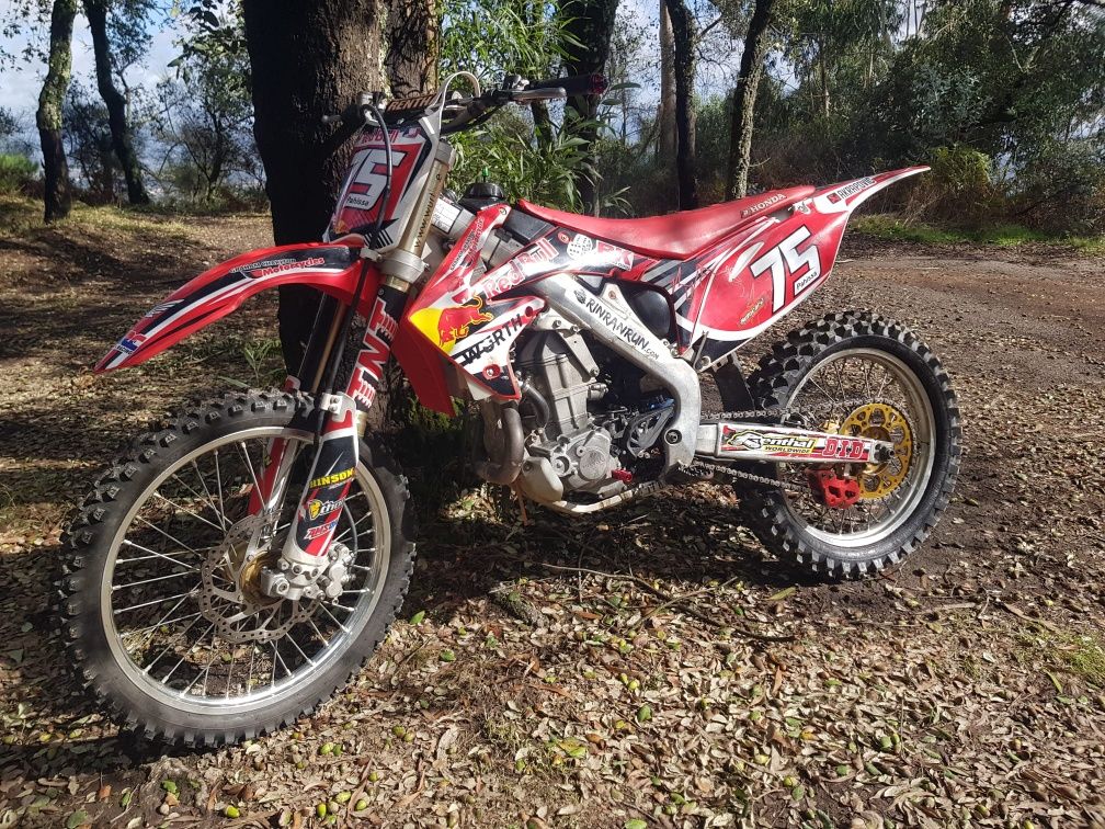 Honda CRF 450 (não matriculada)