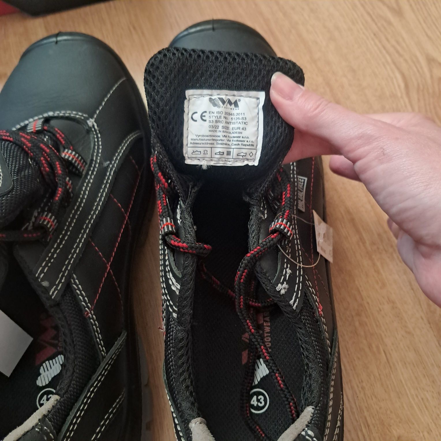 Nowe półbuty robocze z podnoskiem VM Footwear MIAMI model 5125-S3 r43