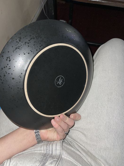 Тарілка столова чорна