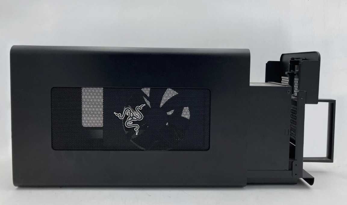 Razer Core X Chroma бокс для відеокарти eGPU eGFX