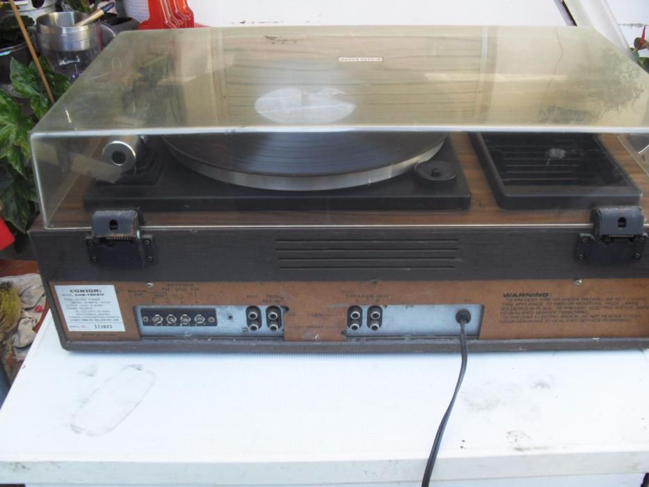 radio antigo conion