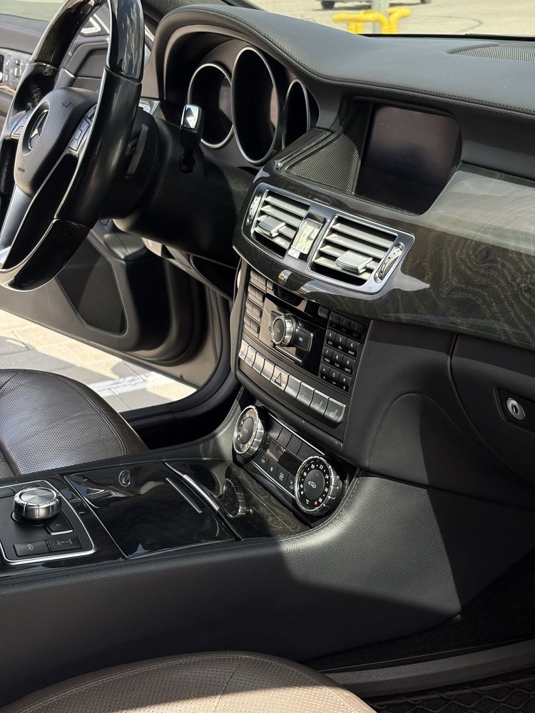 CLS 350d w218 2011
