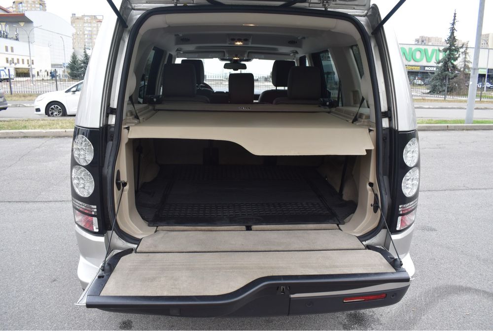 Land Rover Discovery 4 покоління 2015