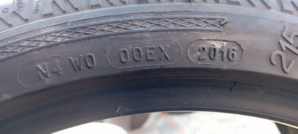 Opony 2szt 215/40/17 87V Kleber Quadraxer 6,5mm