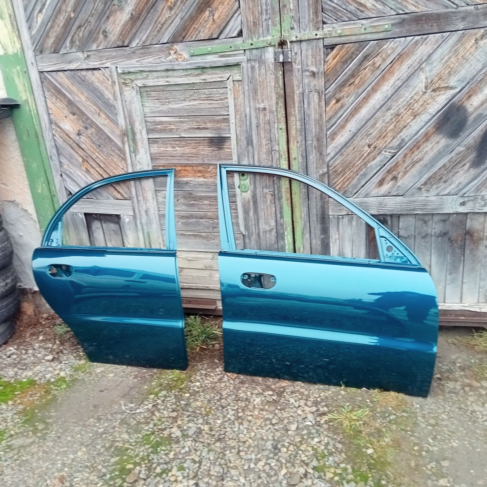 Продам двері до Daewoo sens lanos