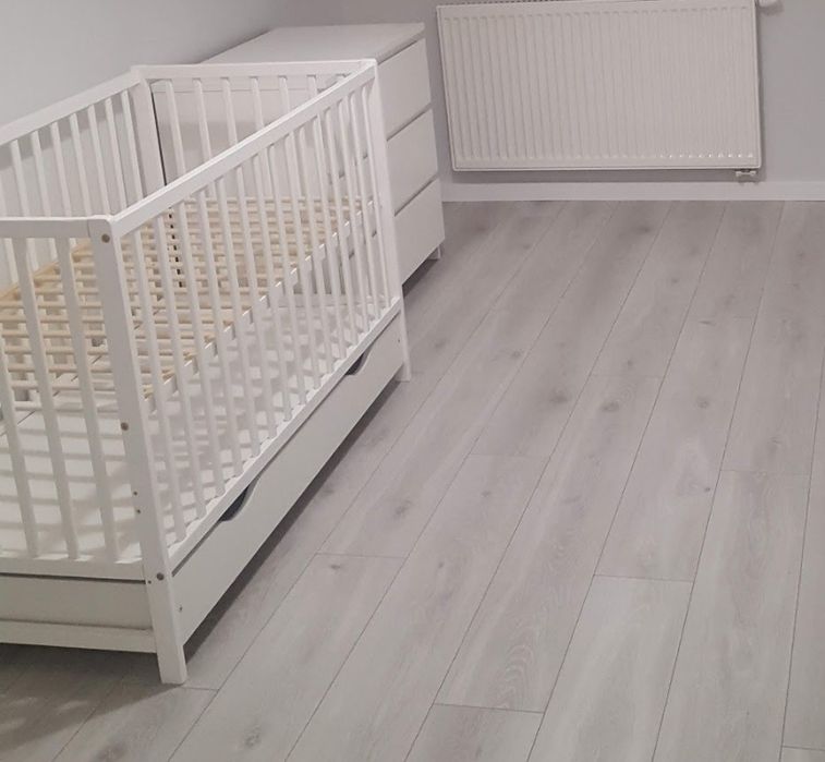 Łóżeczko drewniane białe 60x120 z szufladą +materac FIKI MIKI gratisy