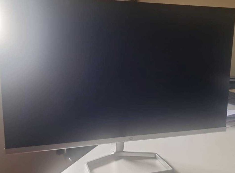 2 Monitores HP M24f – 24’’ Full HD IPS (como novos)