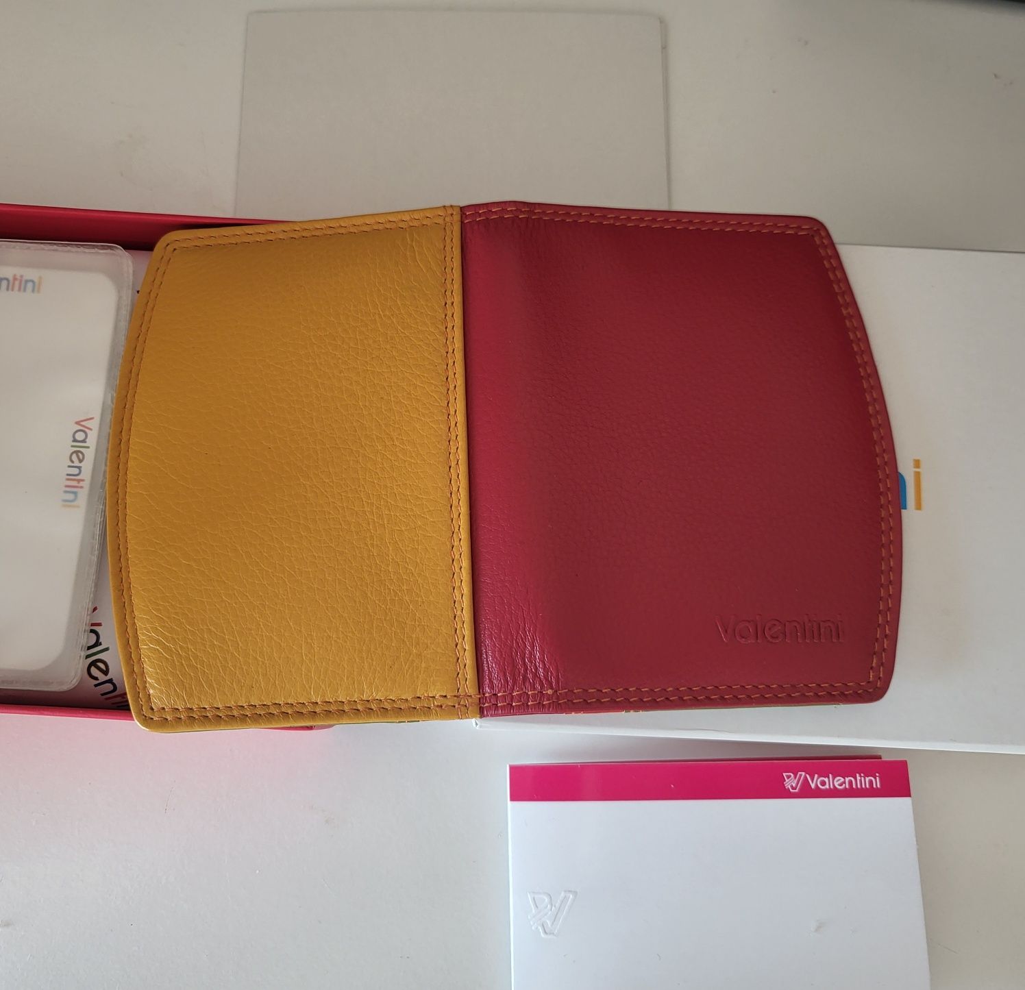 Portfel Valentini Colors etui na karty wizytówki
