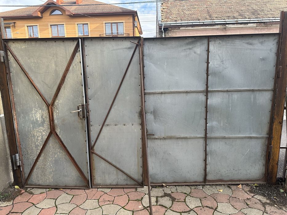 Ворота вживані б/у